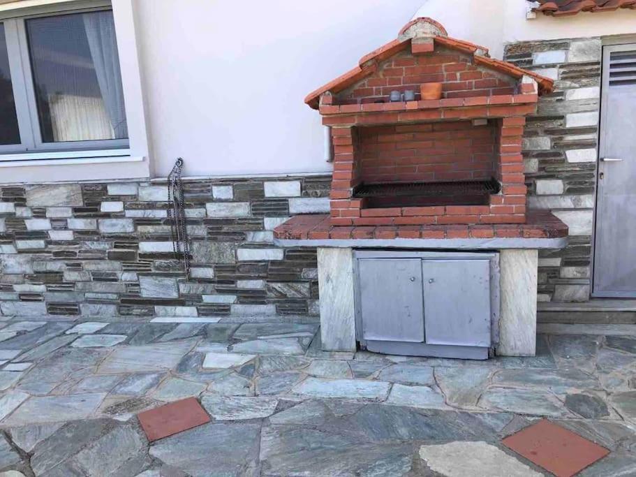 Villa Casa Chrissy Plagiárion Eksteriør billede